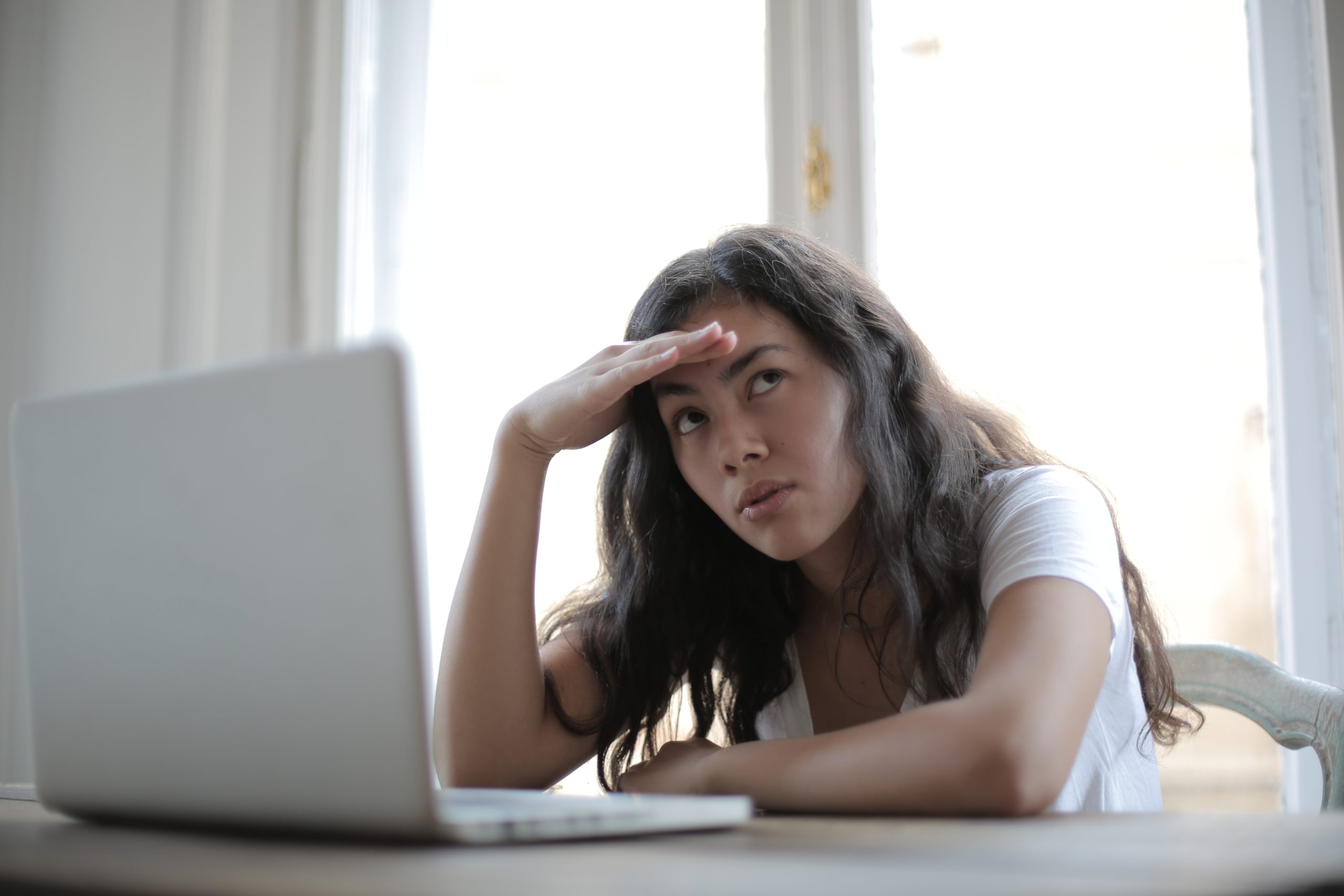 Surmonter l'ennui au travail